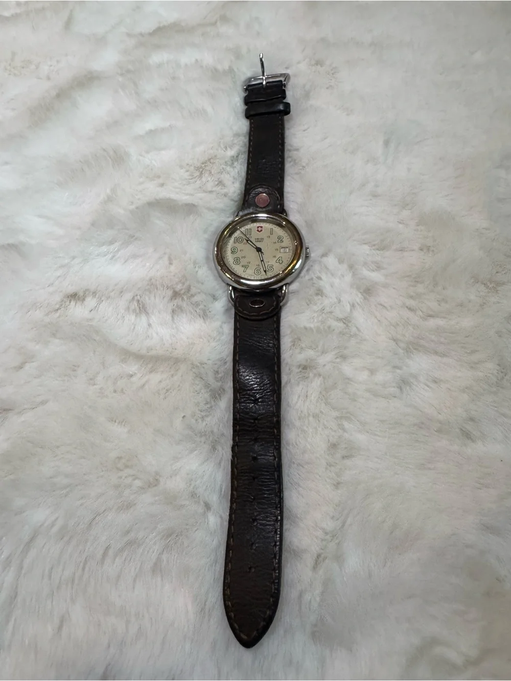 Swiss Army Men’s Beige Dial Leather Strap Watch